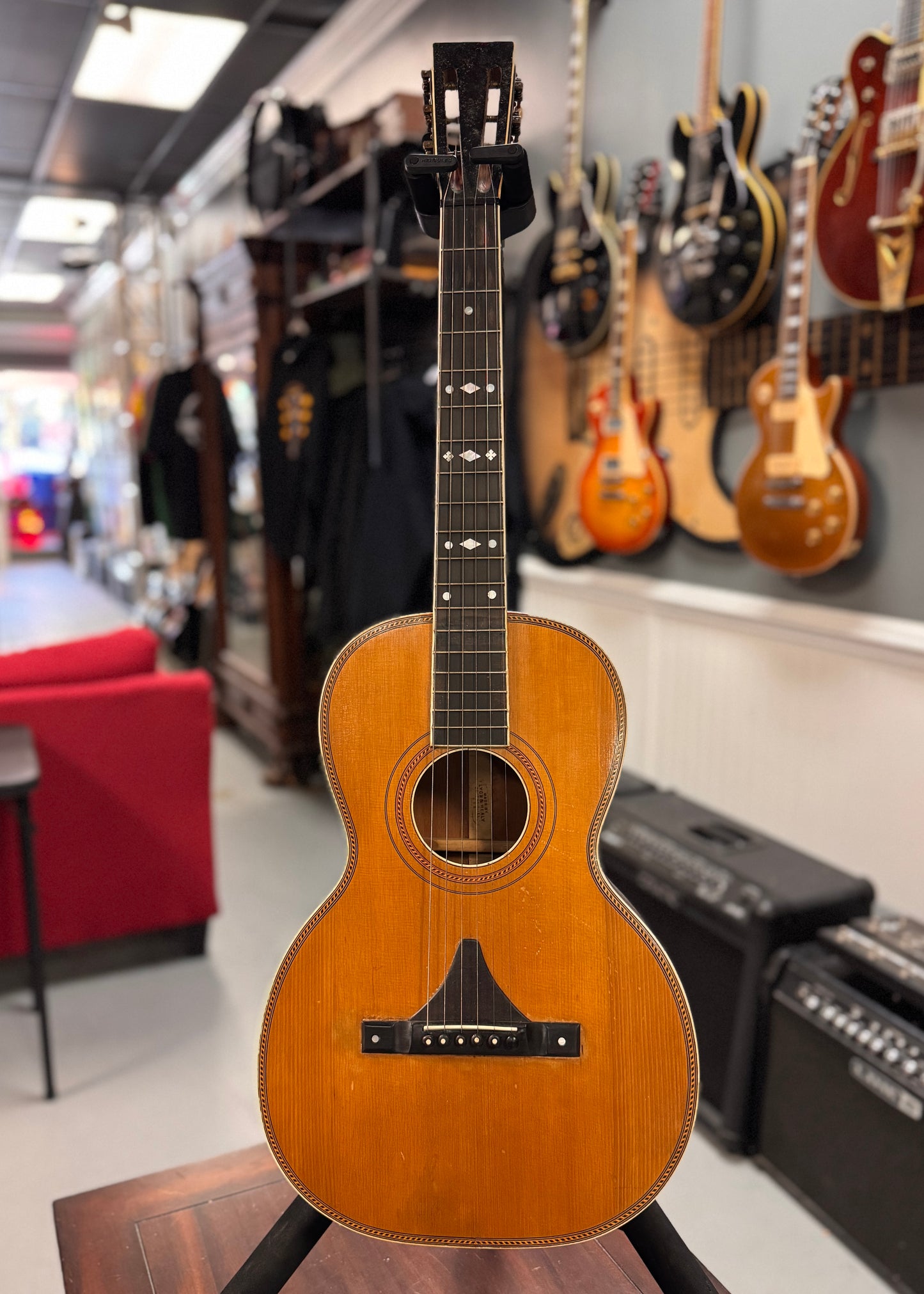 Lyon & Healy Parlor (1920's)