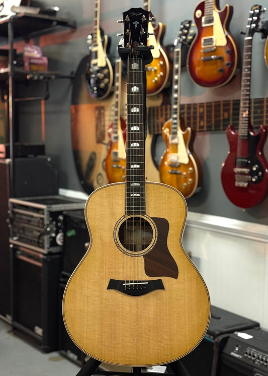 Taylor 818