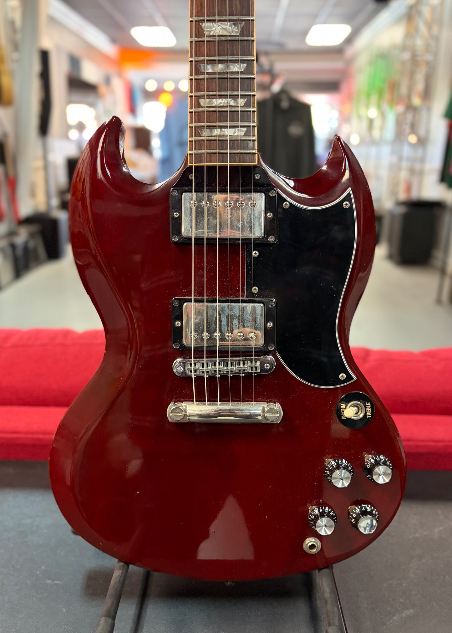 Gibson “Pre-Historic” ‘62 SG Standard Reissue (1986).