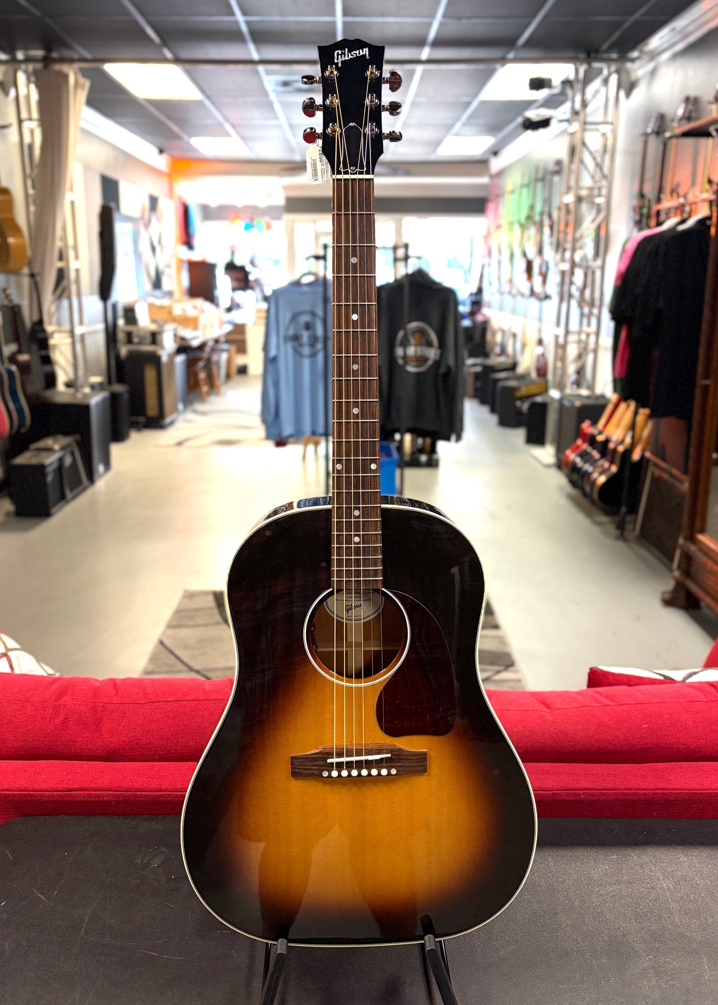Gibson J-45 Standard (2025)