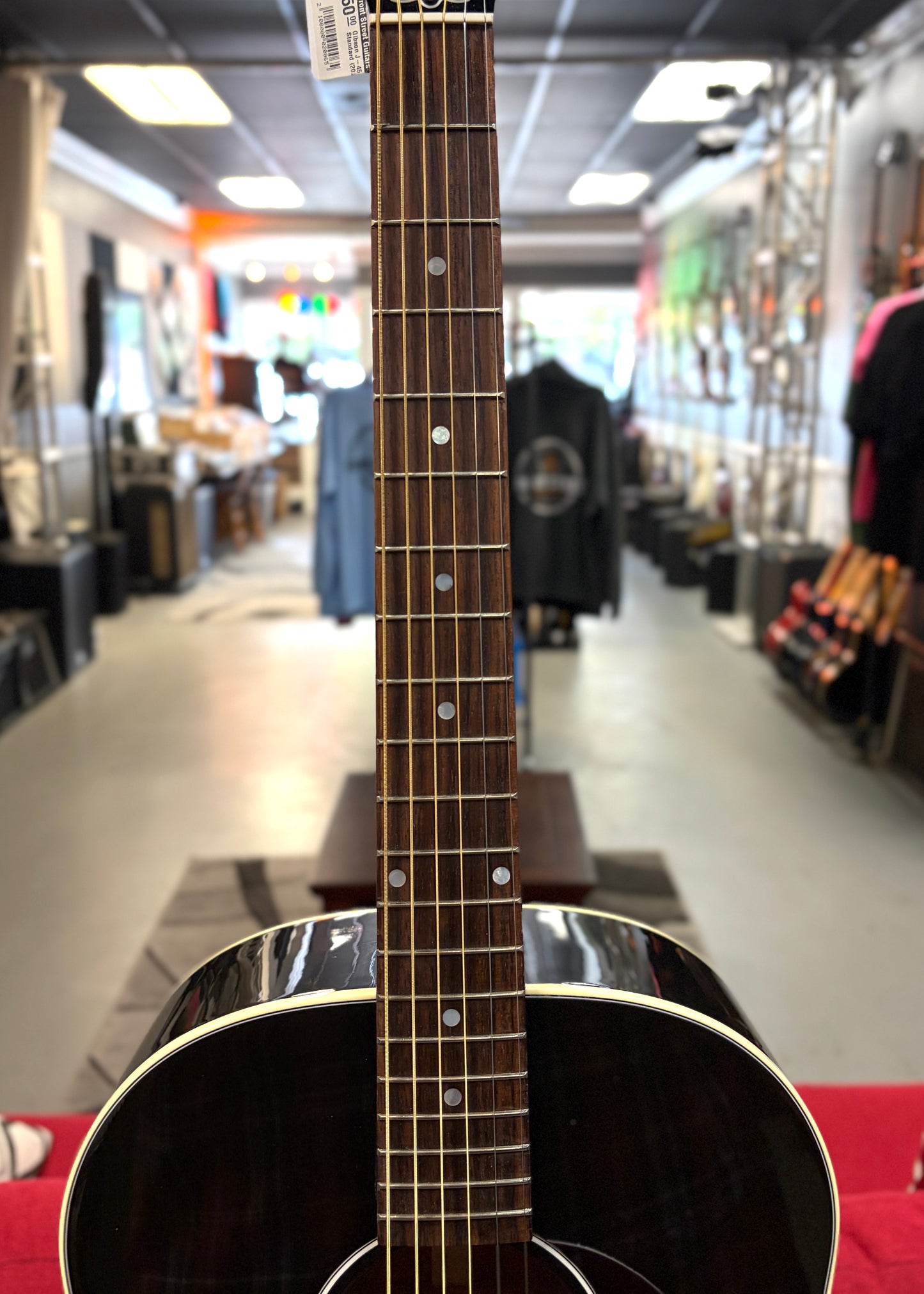 Gibson J-45 Standard (2025)