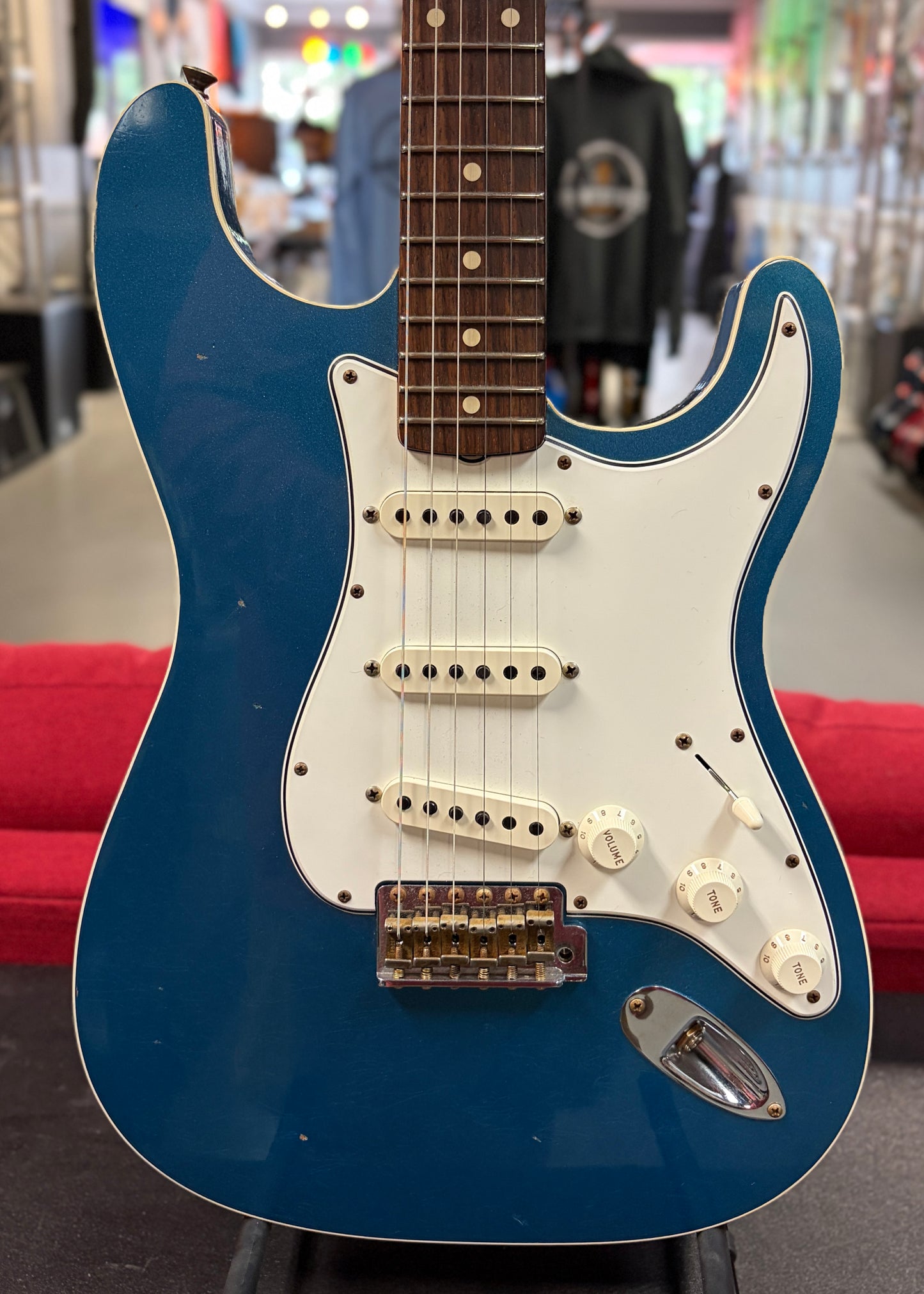 Fender CS Double-Bound Strat