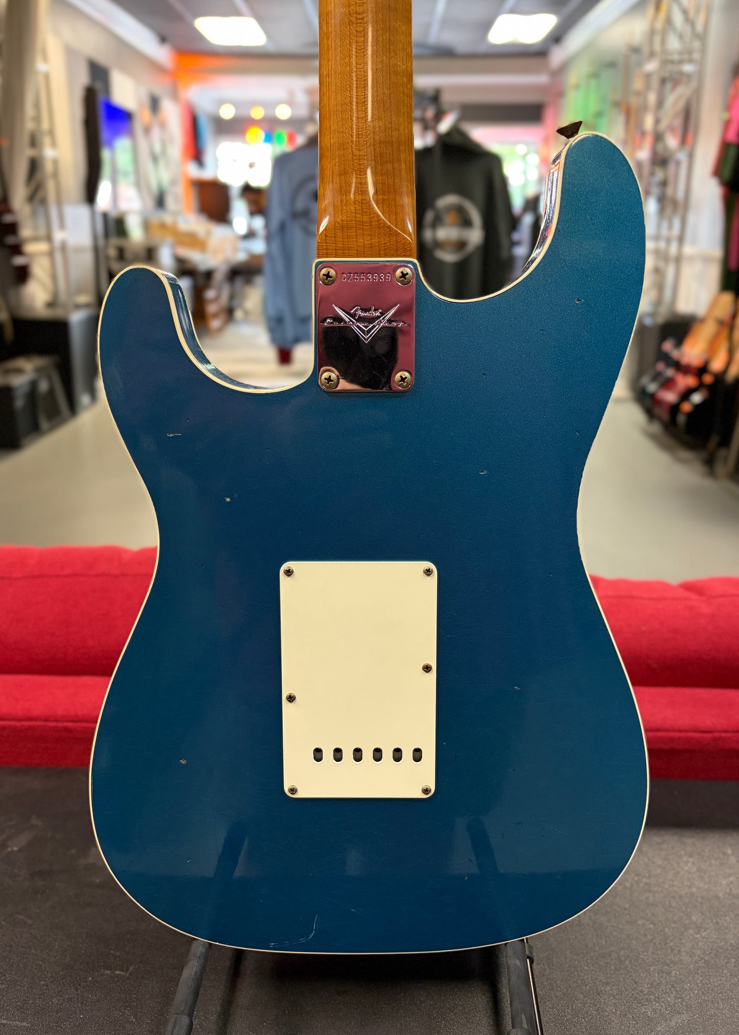 Fender CS Double-Bound Strat