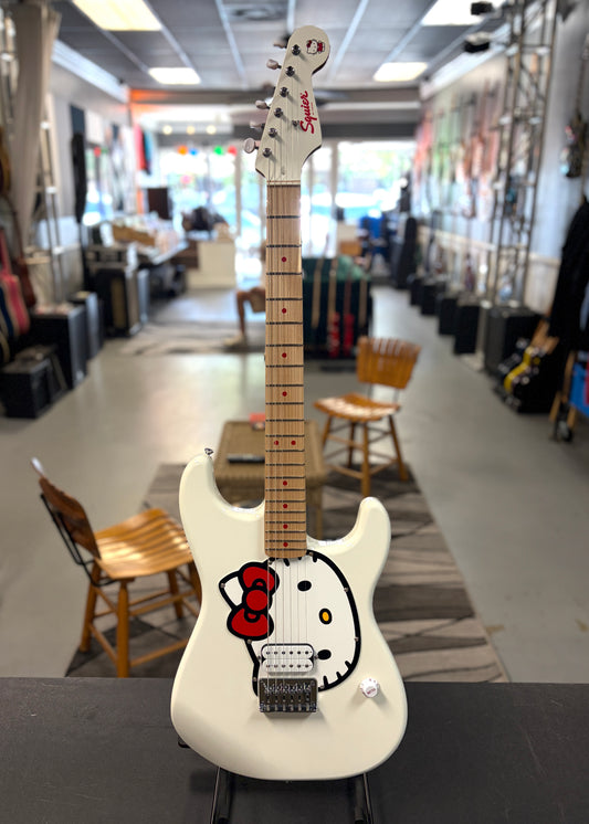 Squier Limited Hello Kitty Strat