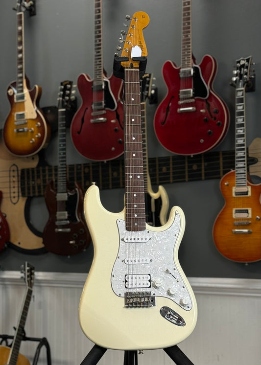 Fender Deluxe Player Strat MIM Blonde (2001-2)