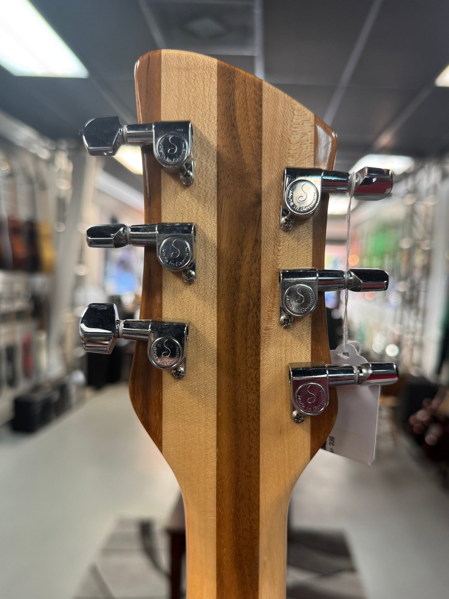 Rickenbacker 330 Thinline